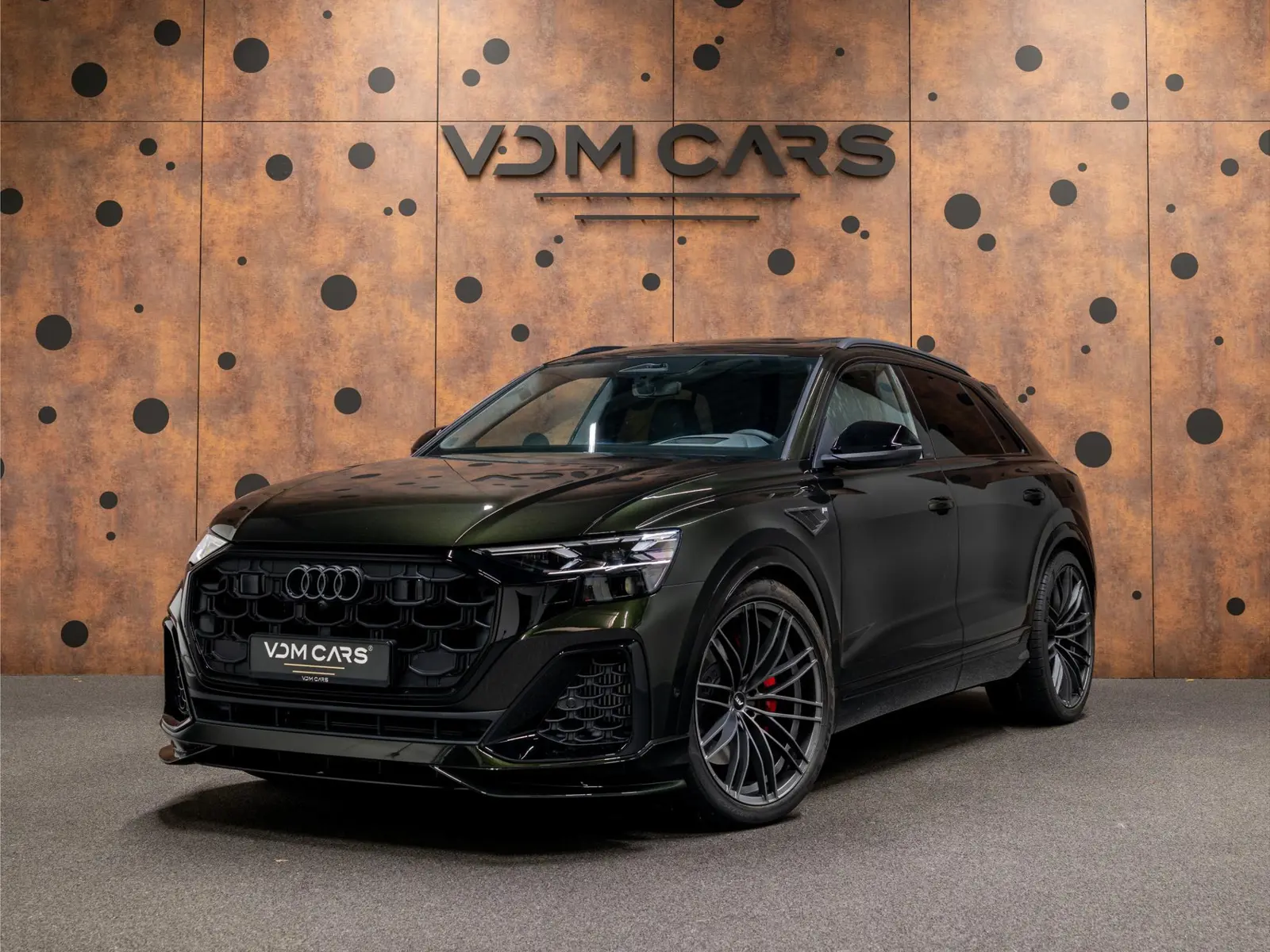 Aston Martin Dbx, foto 6