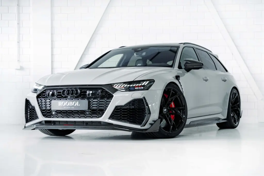 Audi RS6 Legacy Edition 1000 uit 2024 aangeboden voor € 399.900