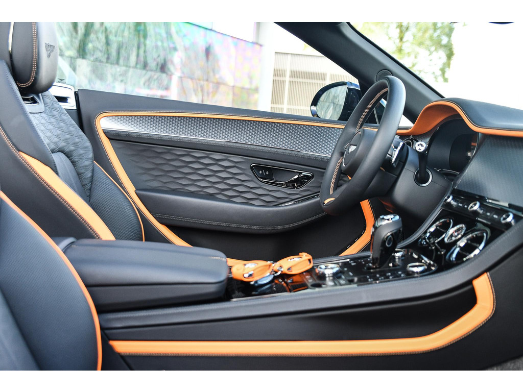 Bentley Continental GTC, foto 6