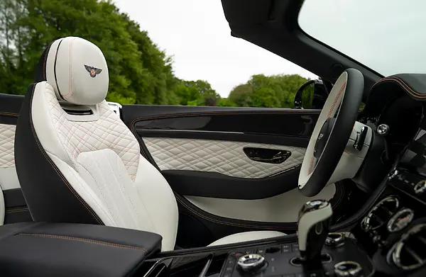 Bentley Continental GTC, foto 4