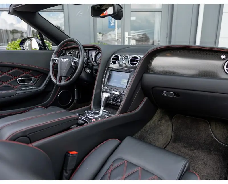 Bentley Continental GTC, foto 4