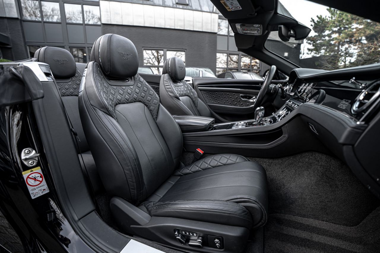 Bentley Continental GTC W12 Mulliner, foto 4