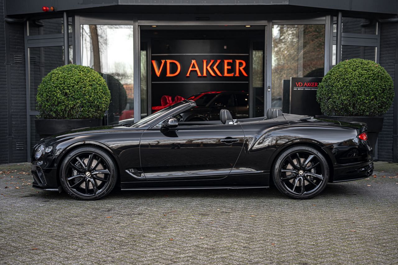 Bentley Continental GTC W12 Mulliner, foto 6