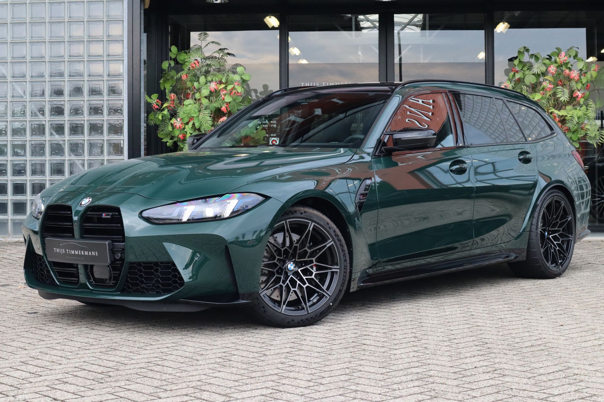 BMW M3 Touring uit 2024 in Goodwood Grün voor €124.500