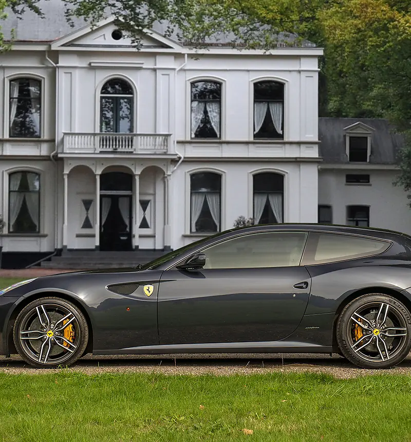 Ferrari FF, foto 2