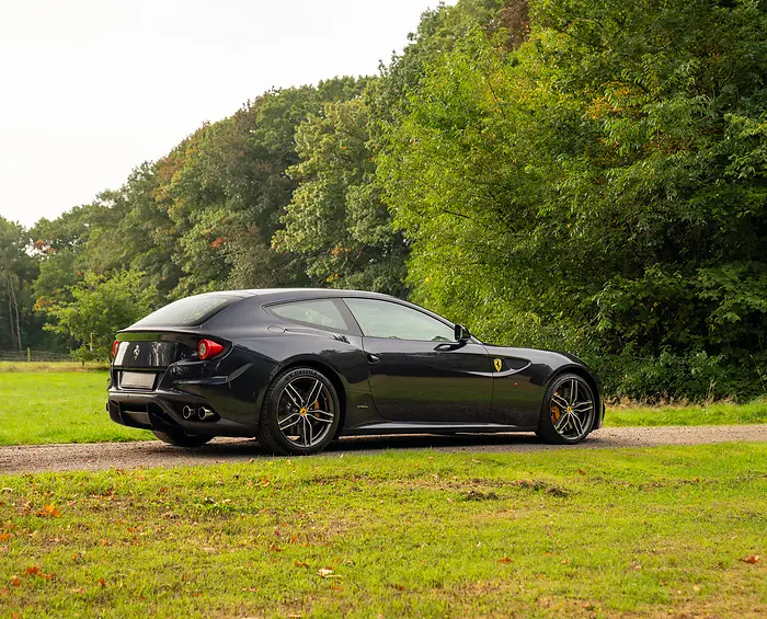Ferrari FF, foto 3