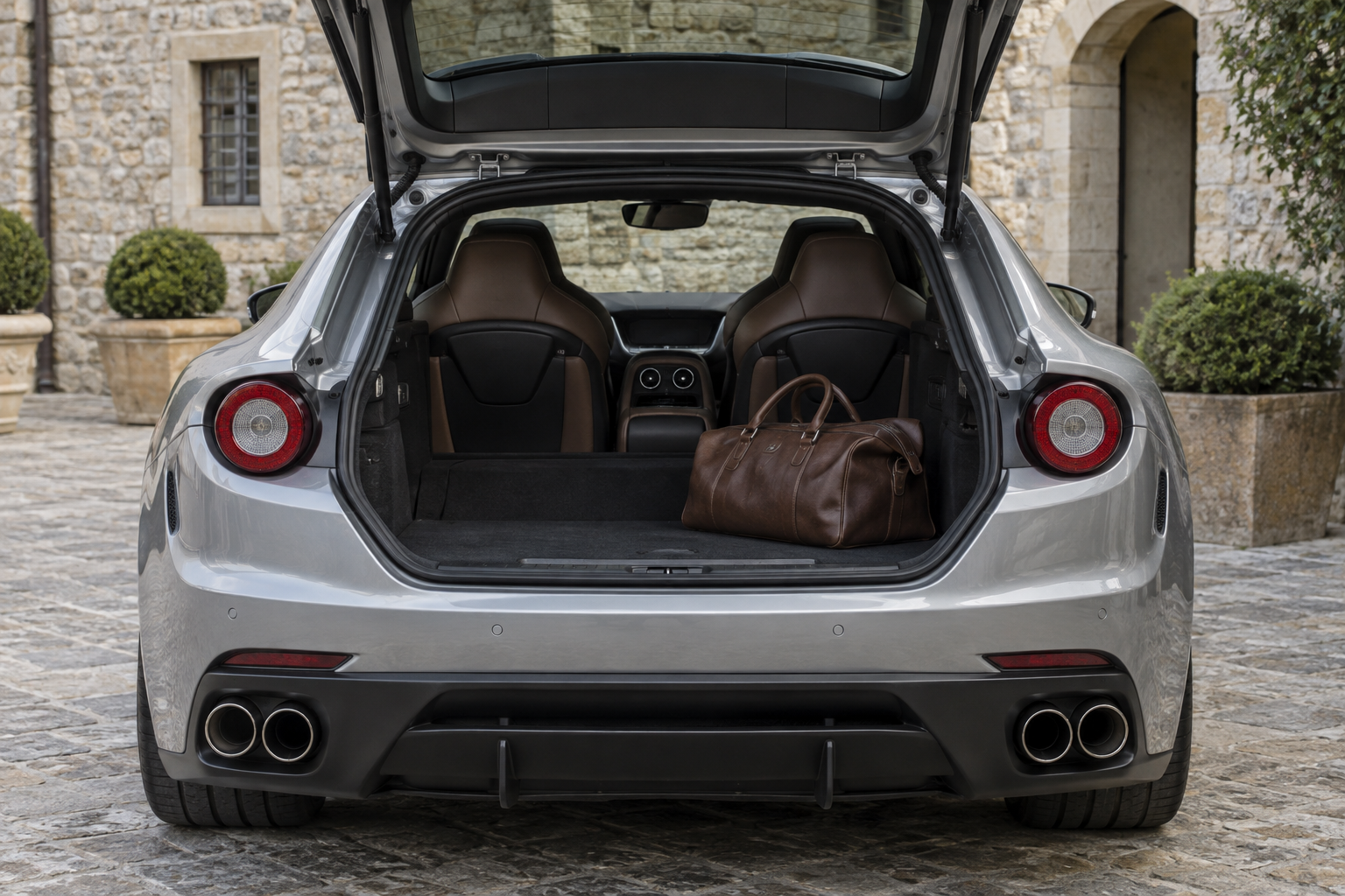 Ferrari FF, foto 2