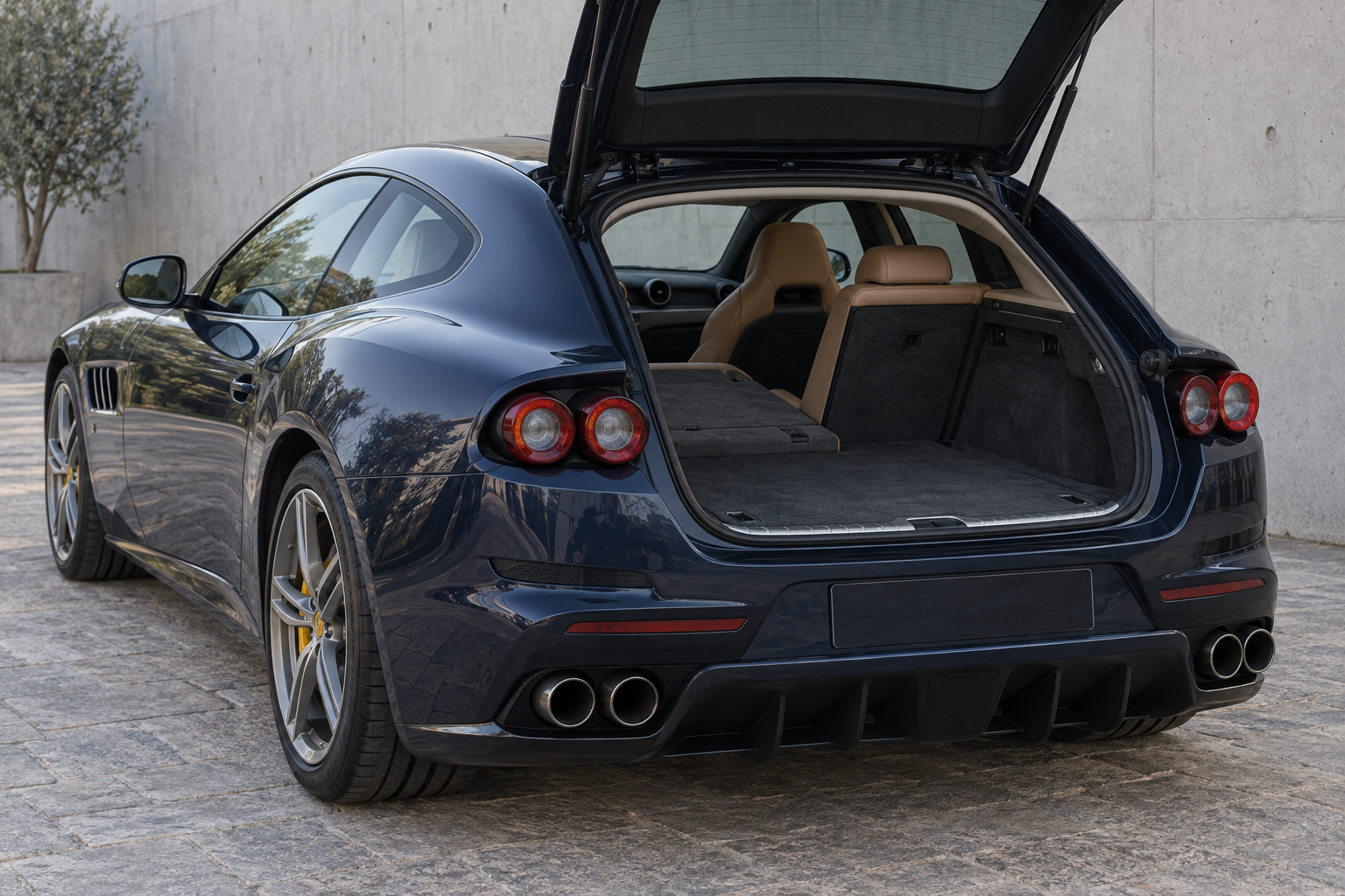 Ferrari FF, foto 2