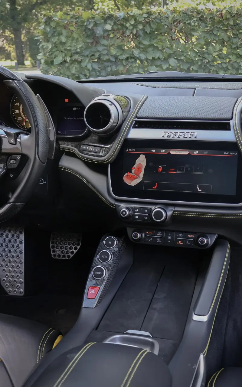 Ferrari GTC4Lusso, foto 4