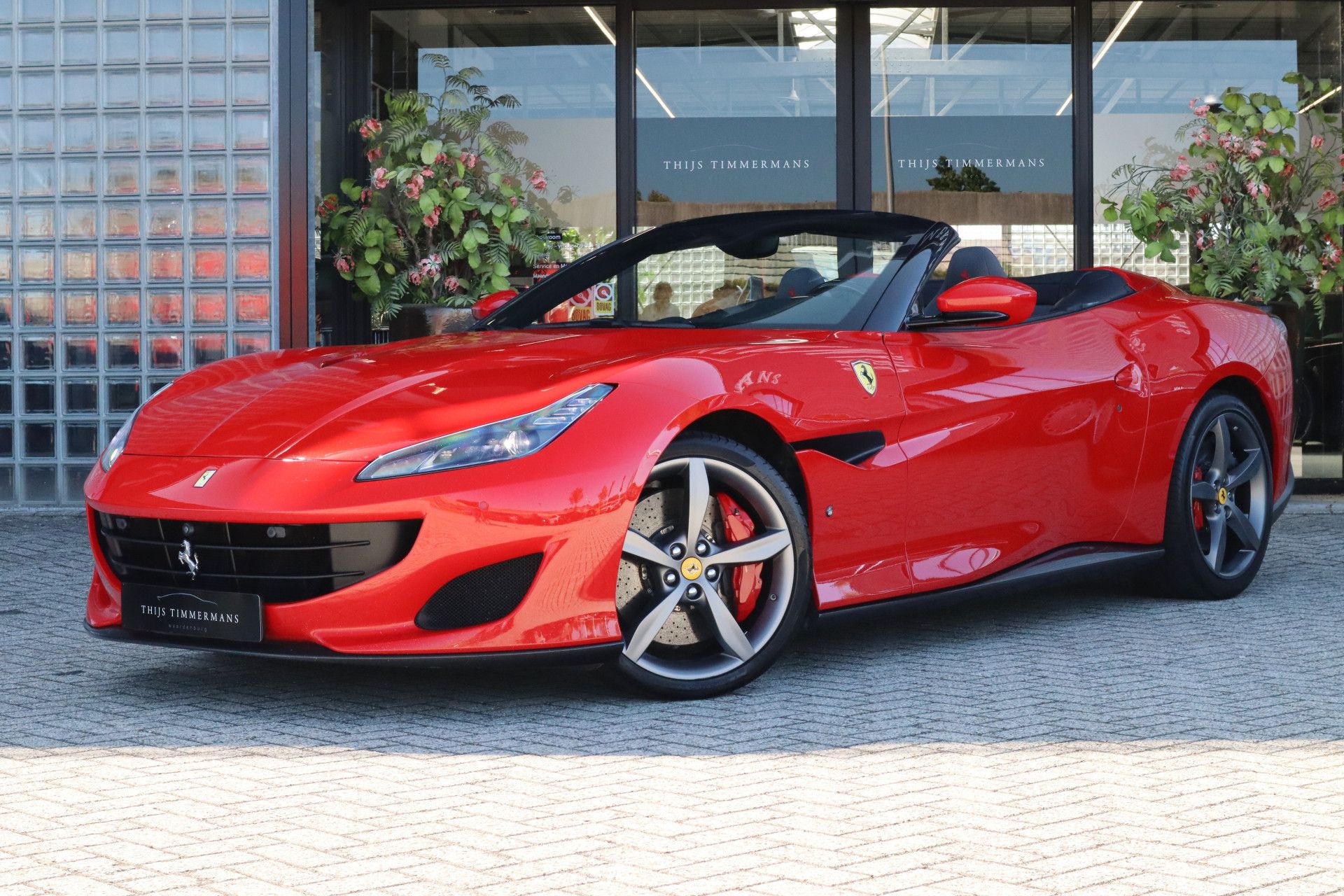 Ferrari Portofino uit 2019 in Rosso Corsa voor €199.950