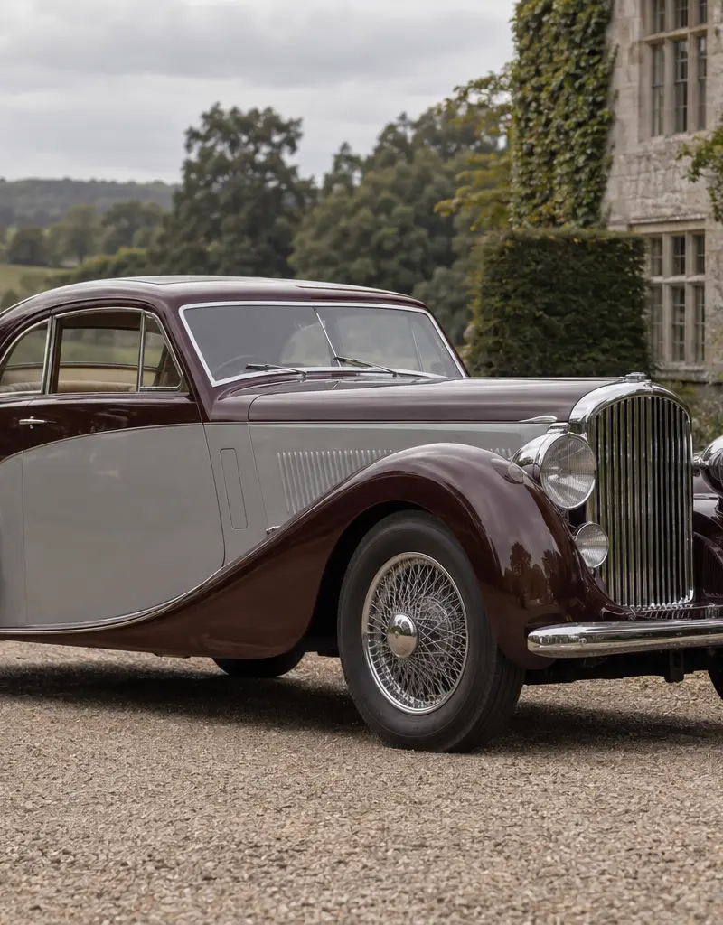 Hoe bouwde Bentley een verdwenen Corniche uit 1939 opnieuw?