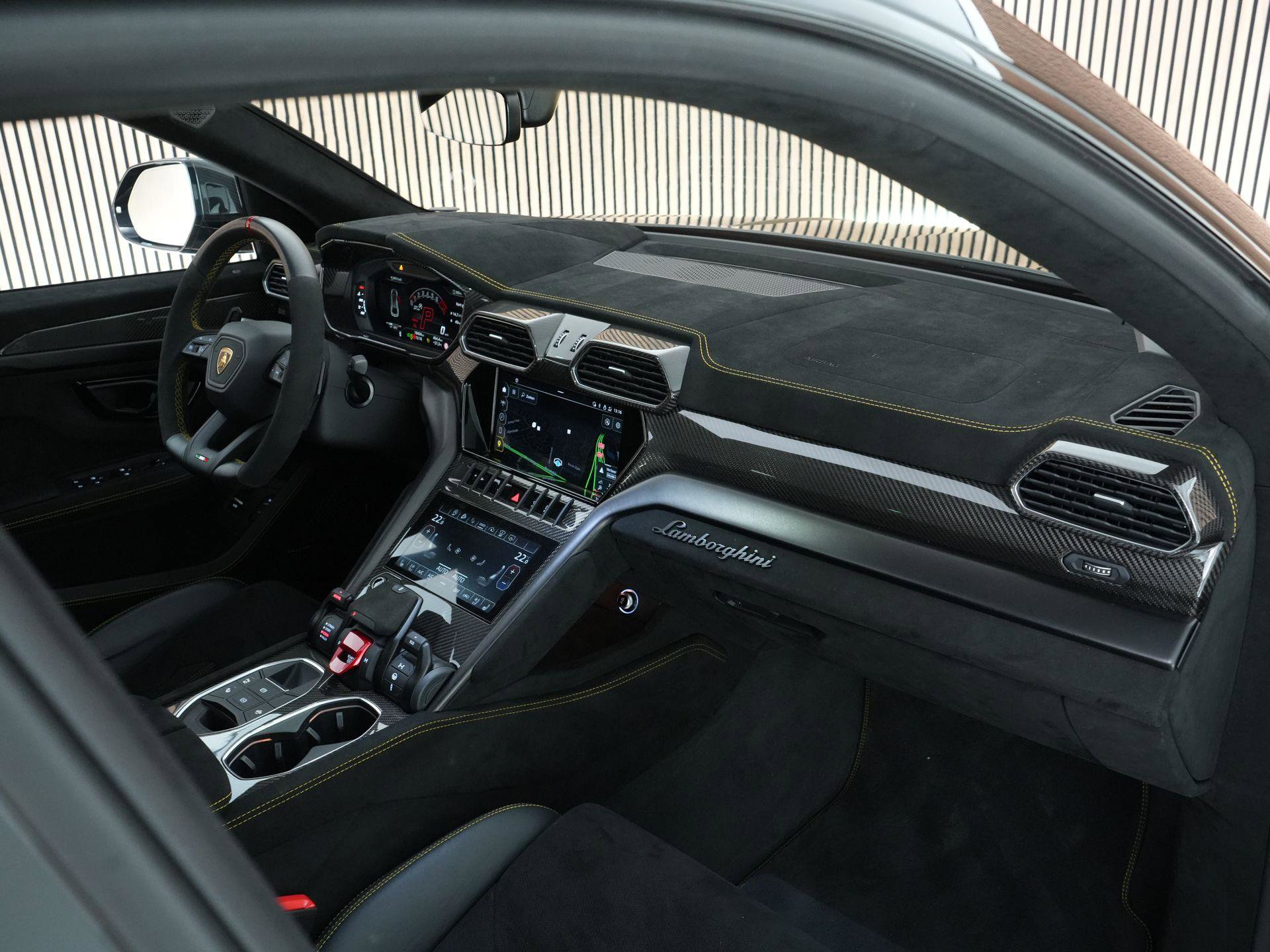 Lamborghini Urus Performante, foto 4