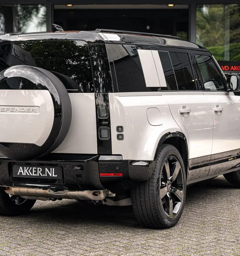 Land Rover Defender 110 P300e X-Dynamic HSE URBAN, foto 2