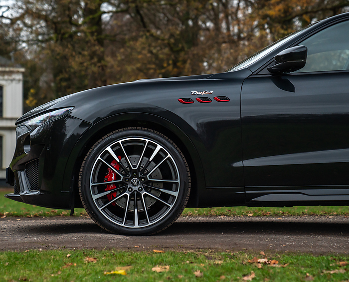 Maserati Levante, foto 3