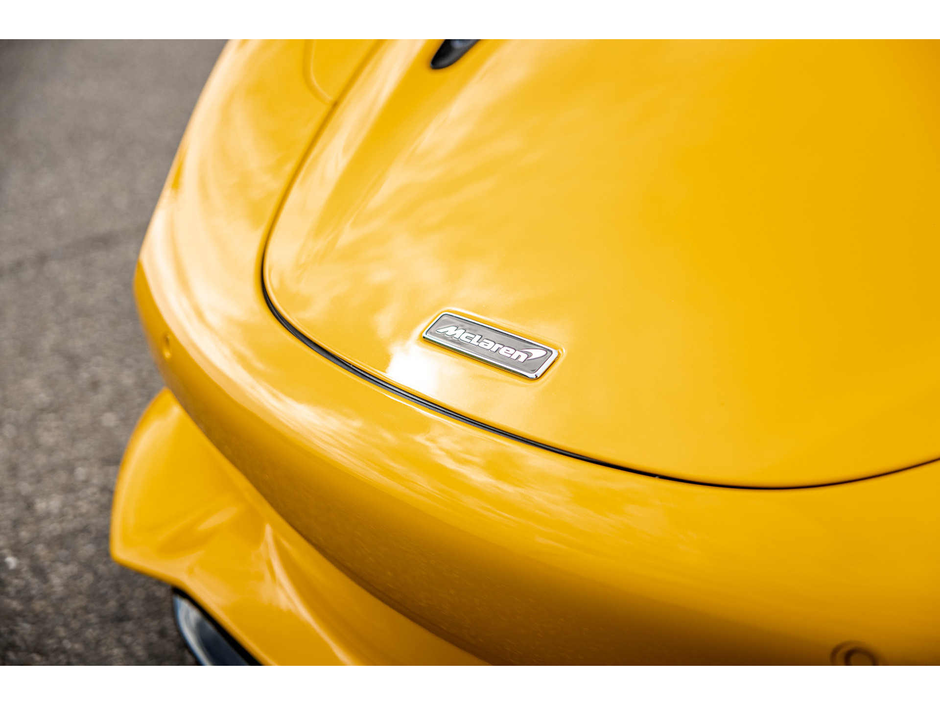 McLaren 750S, foto 4