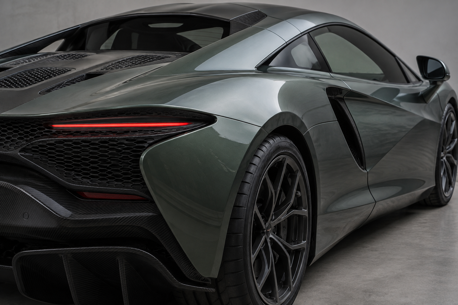 McLaren Artura, foto 2