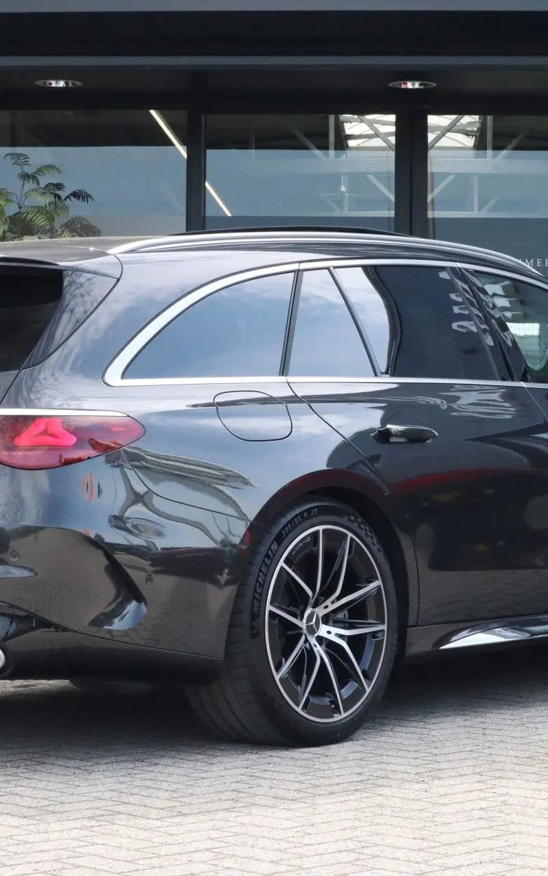 Mercedes-Benz E-Klasse, foto 4