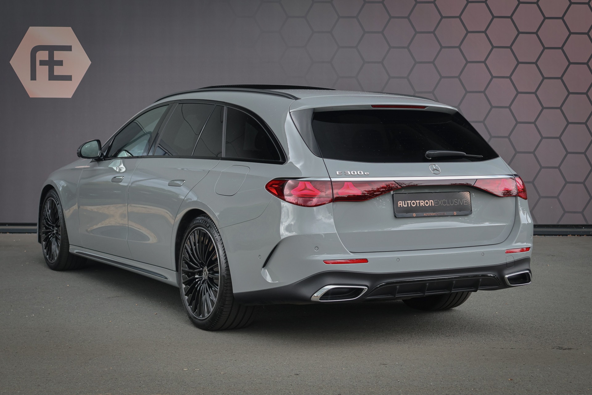 Mercedes-Benz E-Klasse, foto 2