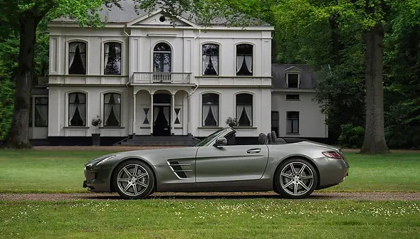 Mercedes-Benz SLS Roadster uit 2013 met Brabus-onderstel