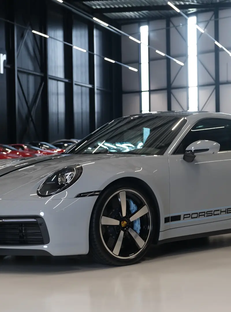 Porsche 992 Carrera 4S Exclusive