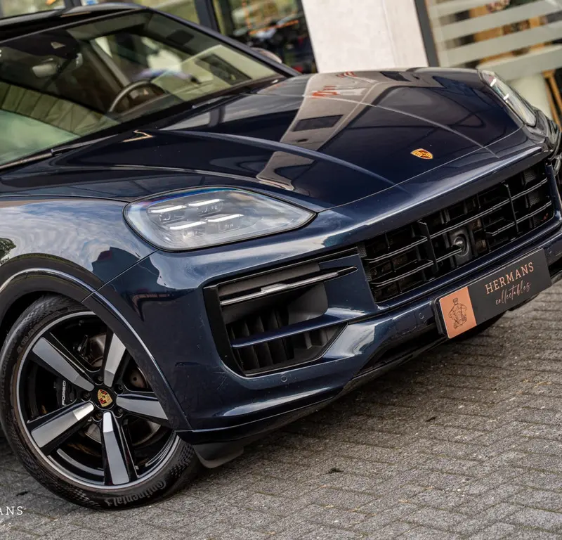 Porsche Cayenne Coupé 3.0 E-Hybrid, foto 2