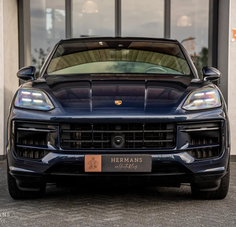 Porsche Cayenne Coupé 3.0 E-Hybrid, foto 4