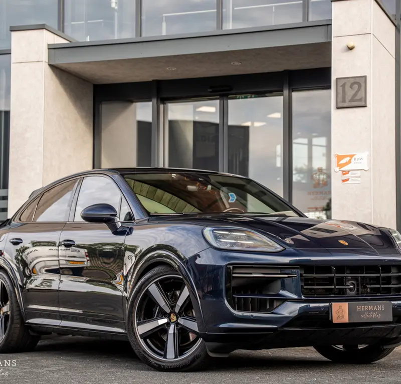 Porsche Cayenne Coupé E-Hybrid uit 2024 voor €86.950