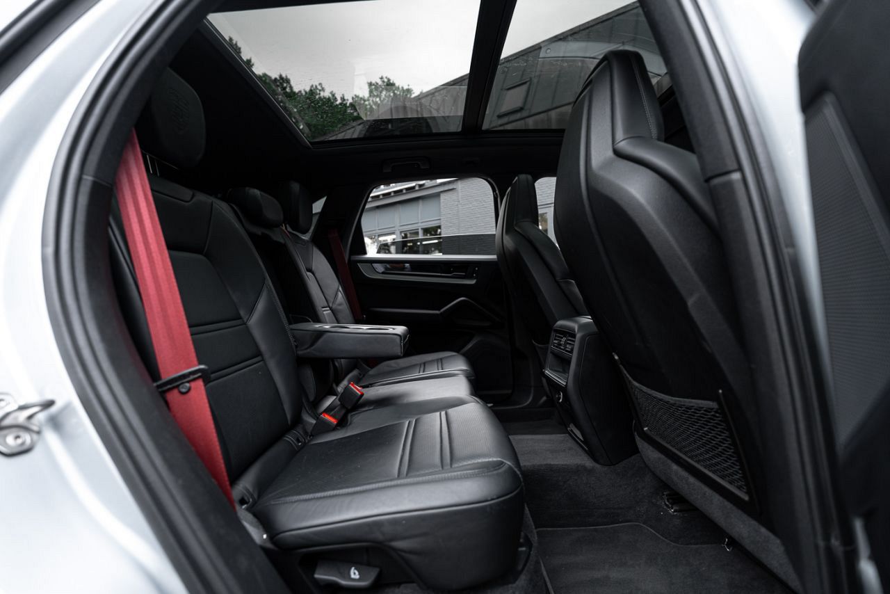 Porsche Cayenne E-hybrid SportDesign, foto 5