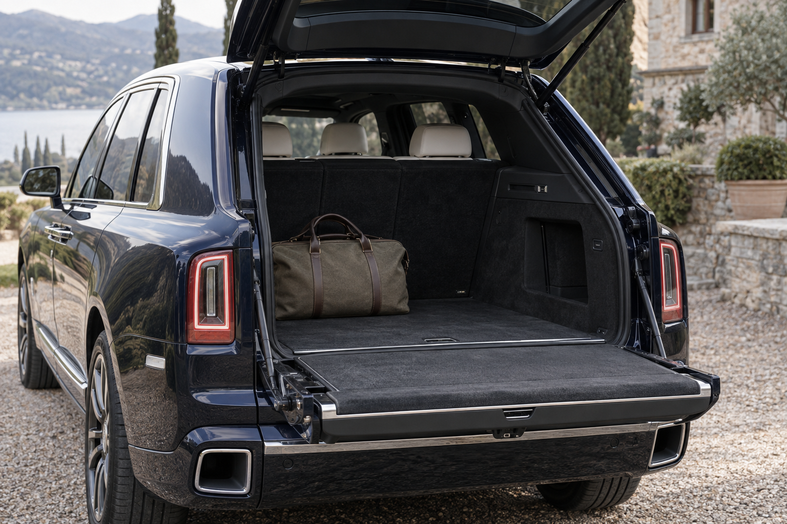 Rolls-Royce Cullinan, foto 2