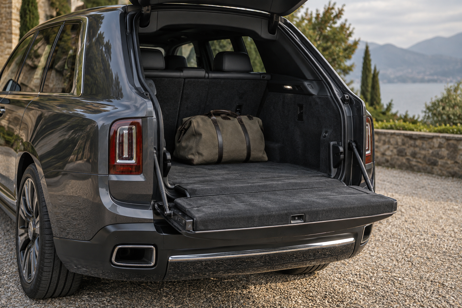 Rolls-Royce Cullinan, foto 2
