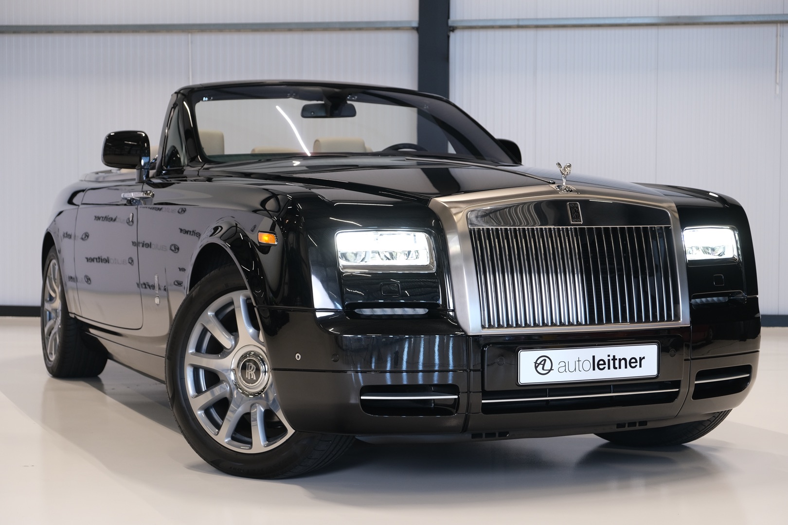 Rolls Royce Phantom Drophead Series II, foto 5