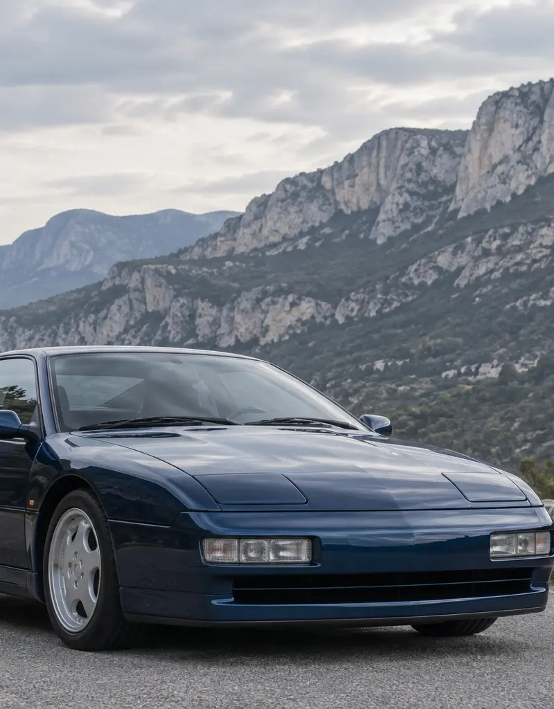 Waarom de Alpine A610 een andere kijk op de Franse sportwagen biedt
