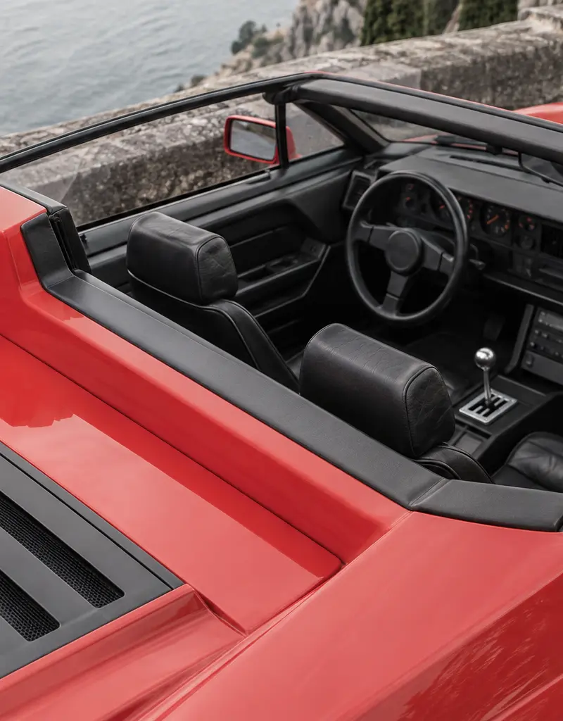 Lamborghini Jalpa, foto 2